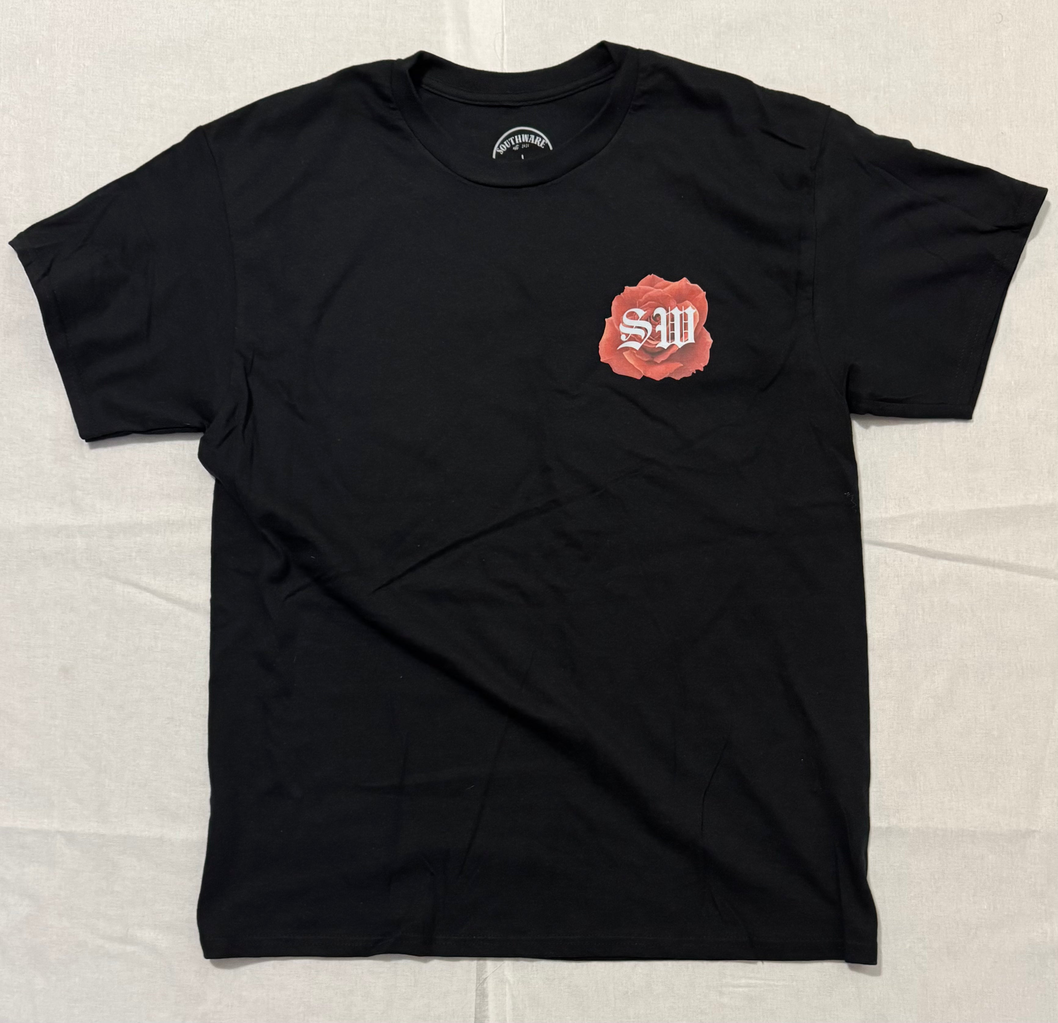 Southware bleeding roses graphic t-shirt